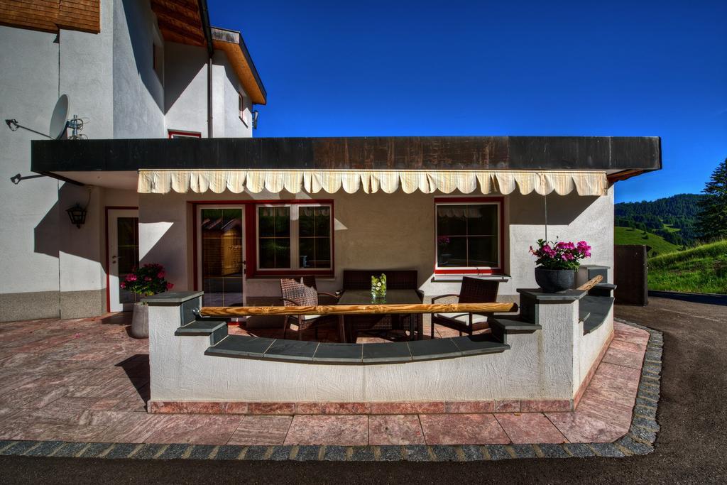 Apartamento Ferien-Schloessle Michaela Riezlern Exterior foto