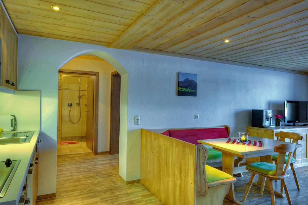 Apartamento Ferien-Schloessle Michaela Riezlern Habitación foto
